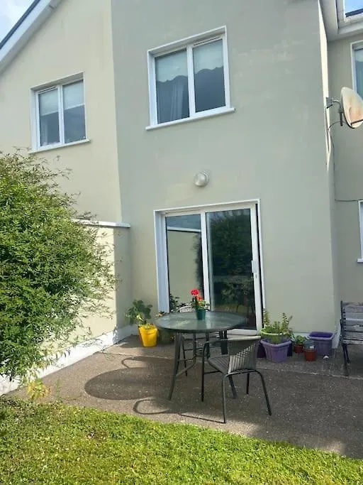 Semesterbostad Macroom Spacious Cosy 3 Bedroom Home Cork Irland